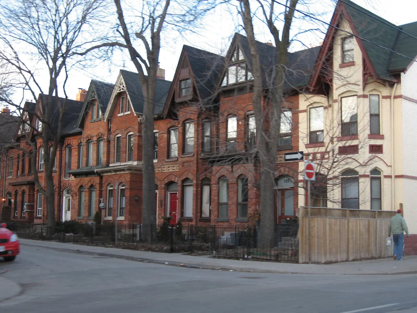Toronto row houses in a March 2007 file photograph by Bardia Khajenoori; not current listings